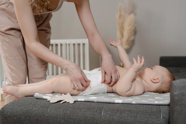 how to clean a baby boy private area